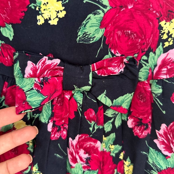 Twin Girls Floral Dress - Picture 2 of 5